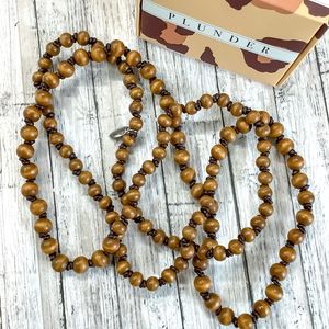 NEW plunder Larissa necklace